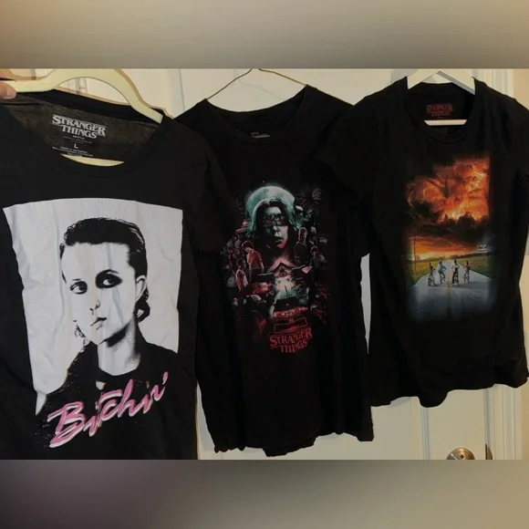 Stranger Things 3 T-Shirt Bundle: Small Medium and Large - Picture 1 of 8